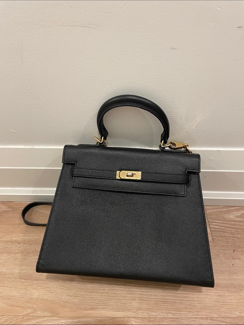 HOUSE OF HELLO Black Mini Kelly Style Structured Bag Detachable Crossbody